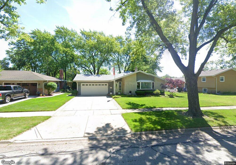 1572 Swallow St, Naperville, IL 60565 - photo 1