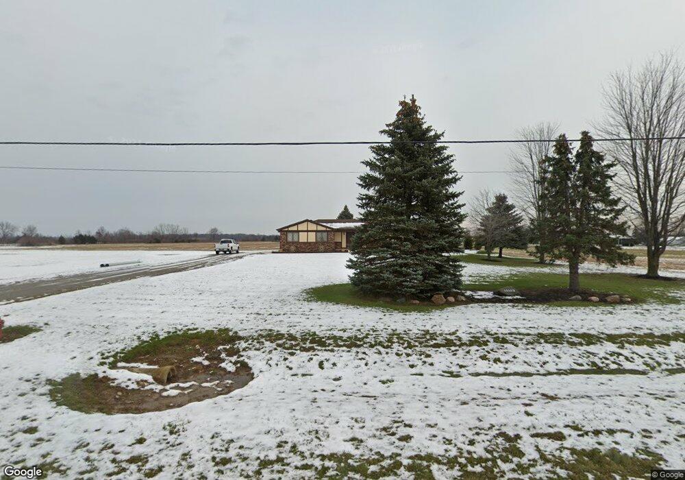 10102 Otter Rd, Carleton, MI 48117 - photo 1