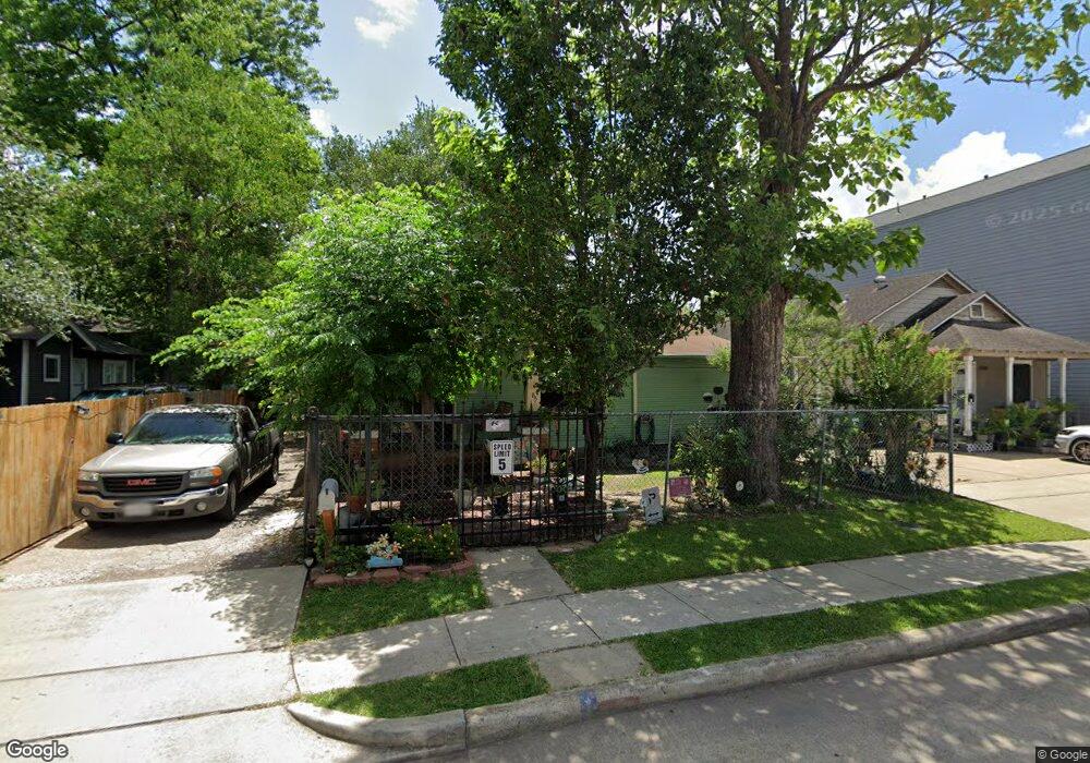 1010 Enid St, Houston, TX 77009 - photo 1