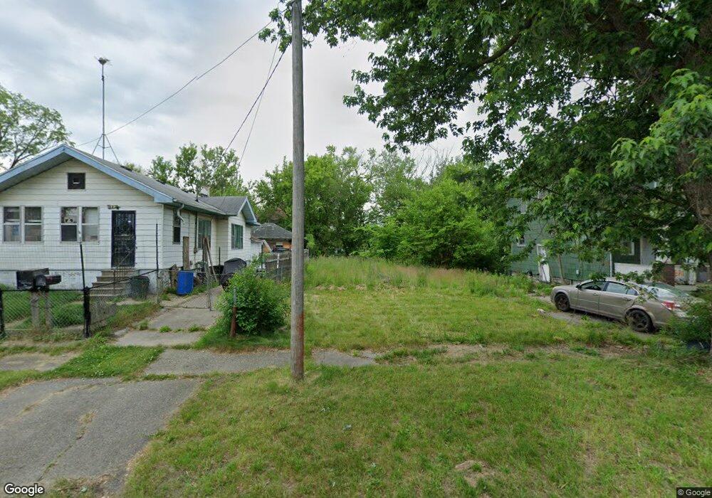 1510 E Hamilton Ave, Flint, MI 48506 - photo 1