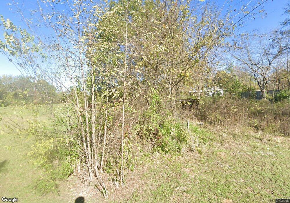 111 E Central St, Hugo, OK 74743 - photo 1