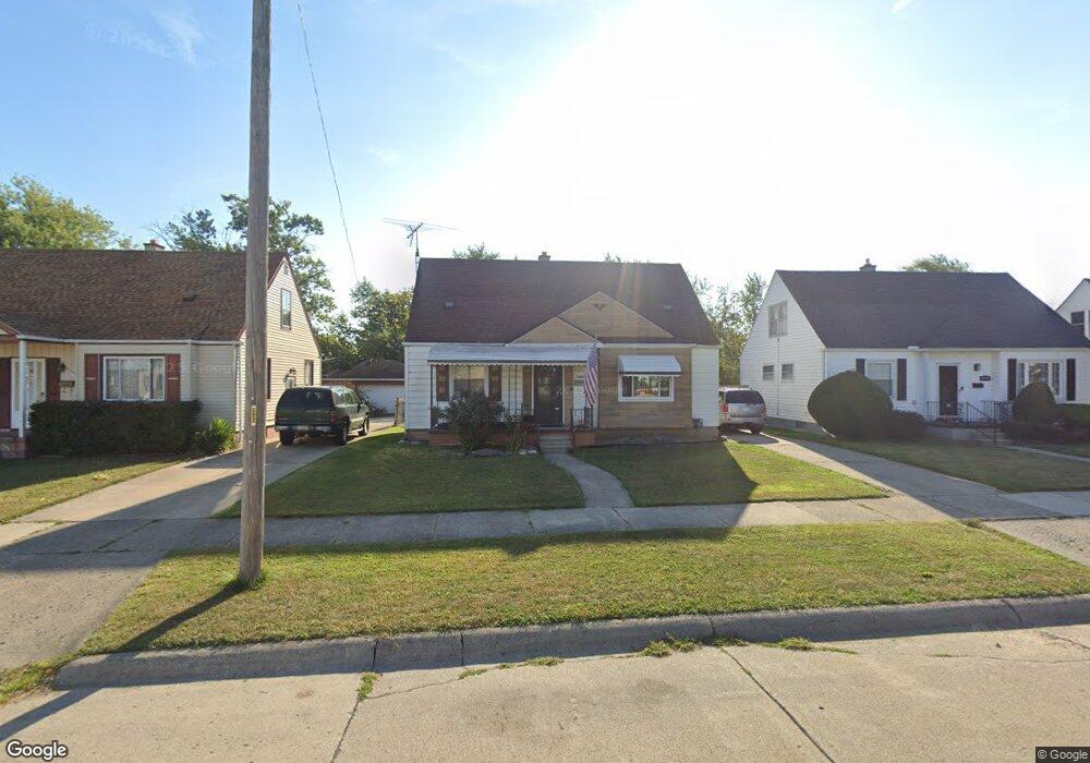 25738 Wiseman St, Roseville, MI 48066 - photo 1