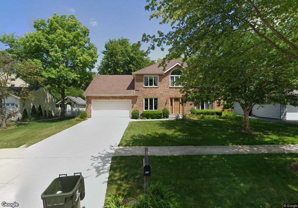 917 Muirhead Ave, Naperville, IL 60565 - photo 1