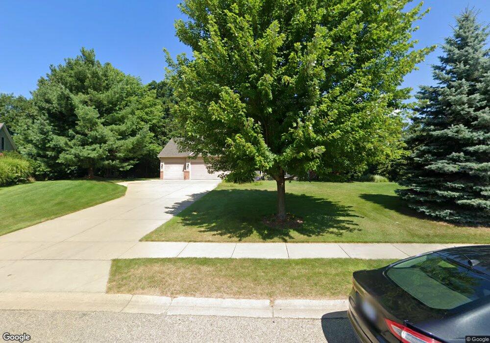 2317 Deer Trail Dr NE unit 11, Grand Rapids, MI 49505 - photo 1