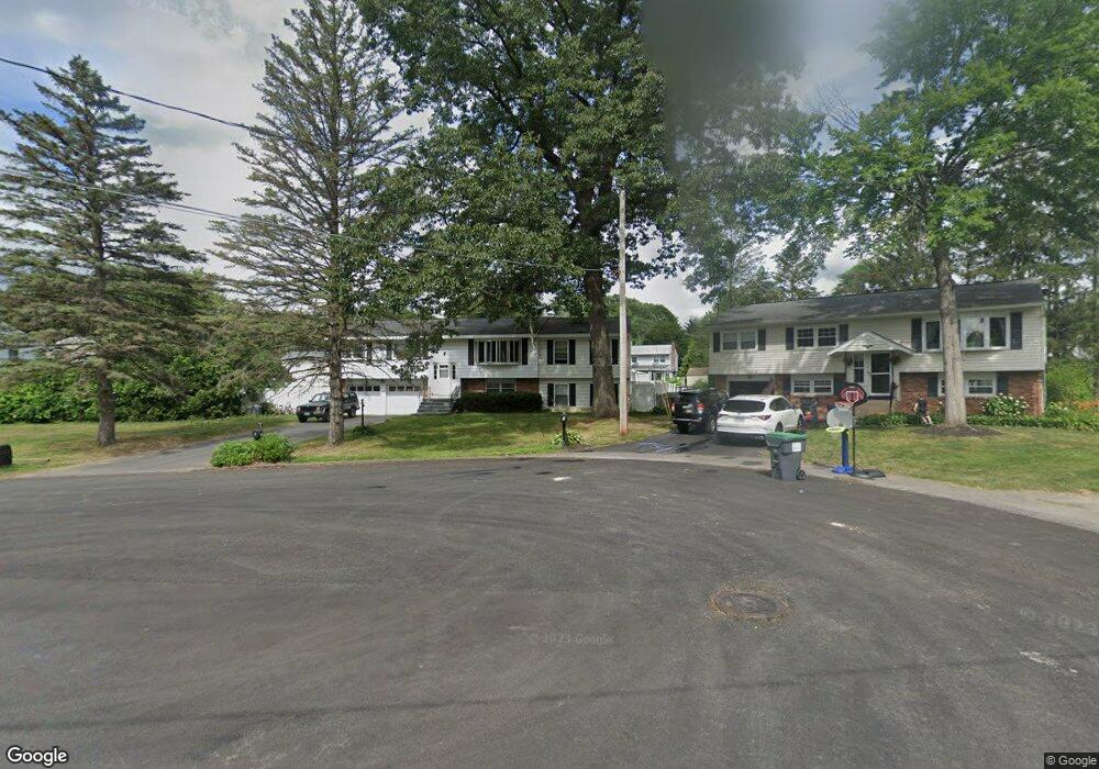 6 Cedar Ct, Schenectady, NY 12309 - photo 1