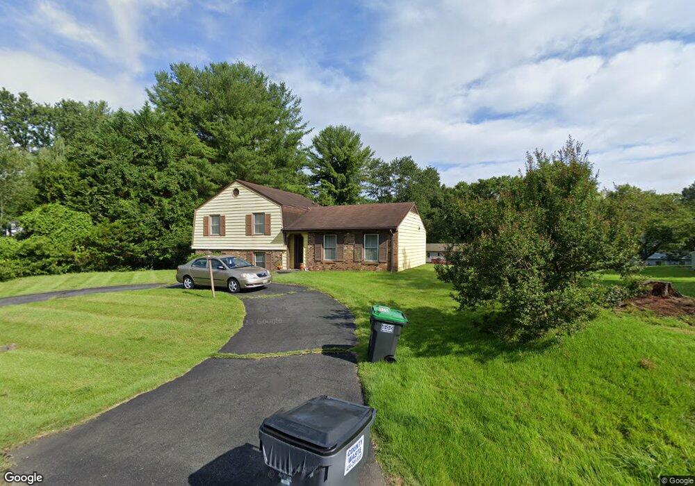 1610 Derby Ln, Charlottesville, VA 22911 - photo 1