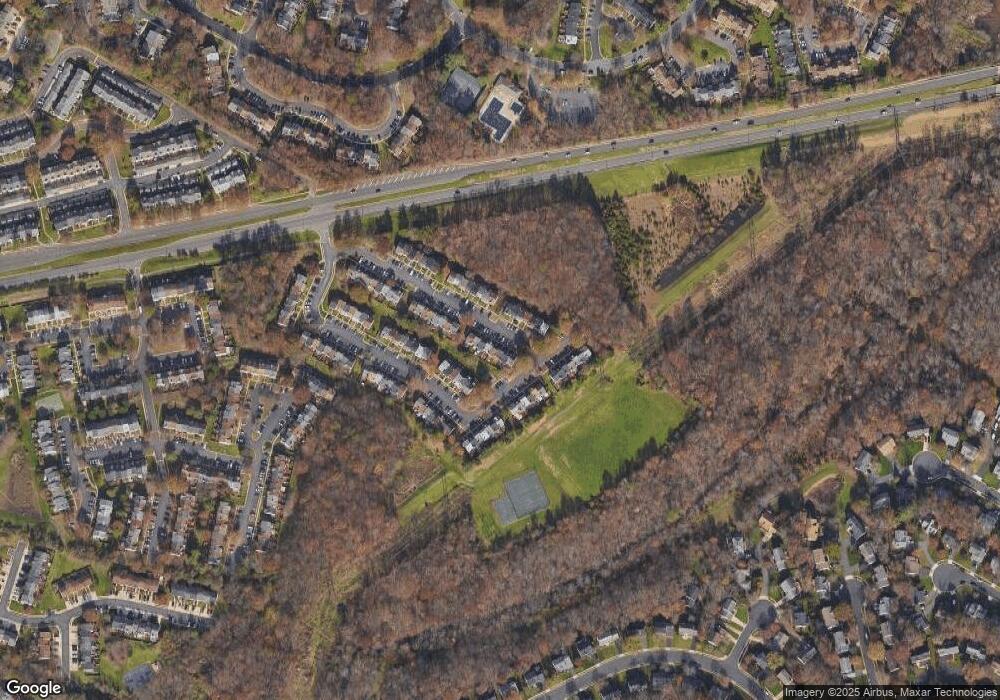 13807 Fount Beattie Ct, Centreville, VA 20121 - photo 1