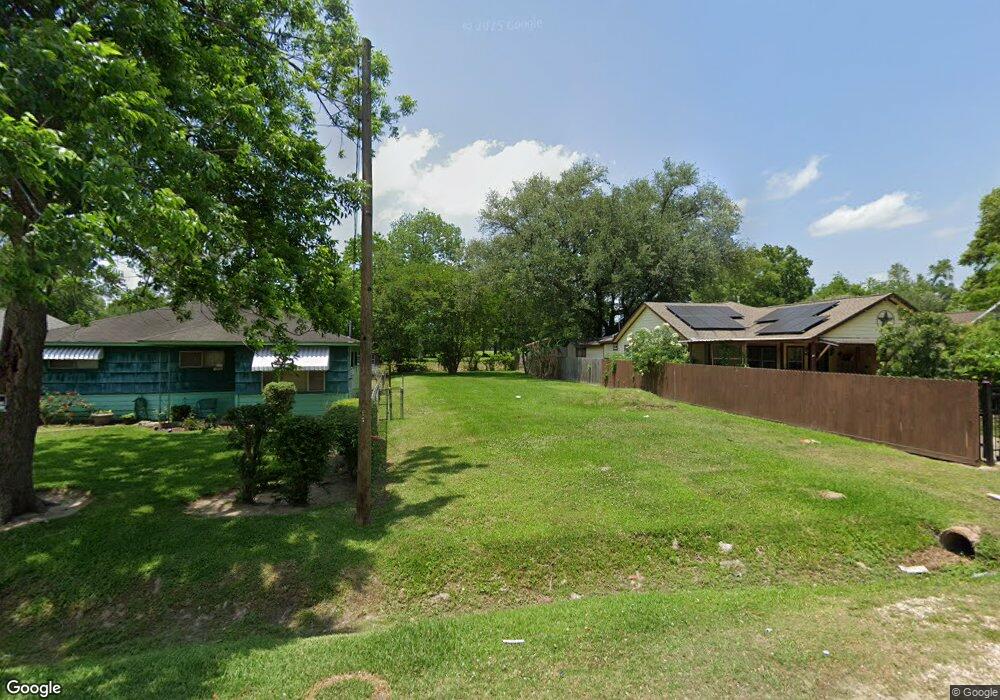 8921 Friendly Rd, Houston, TX 77093 - photo 1