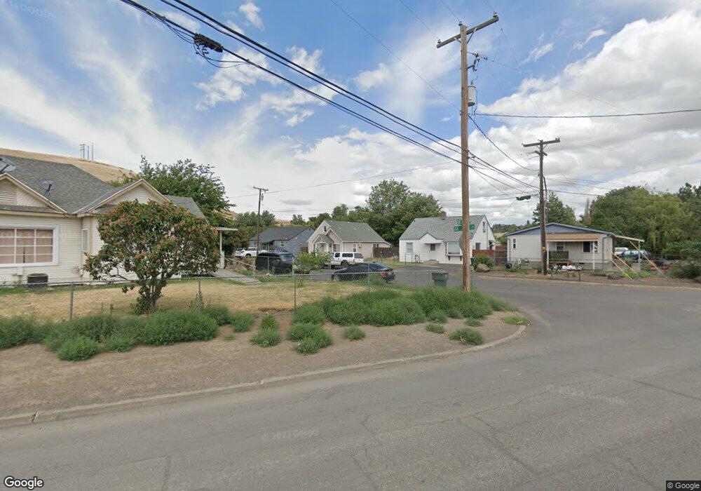 10 SE 16th St, Pendleton, OR 97801 - photo 1