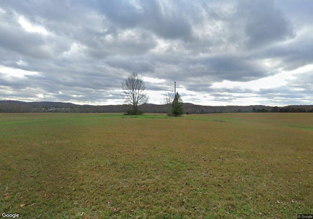 147 W Netherland Rd, Cookeville, TN 38506 - photo 1