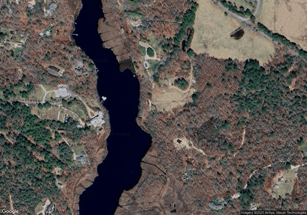 760 Rock Odundee Rd, South Dartmouth, MA 02748 - photo 1