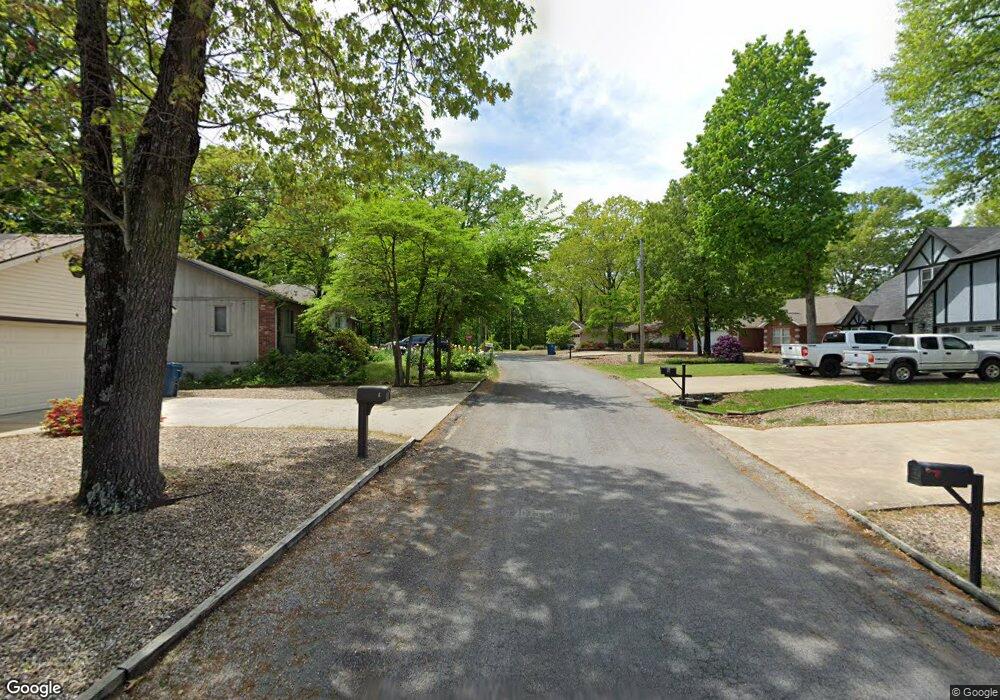 907 Watchet Ln, Bella Vista, AR 72715 - photo 1