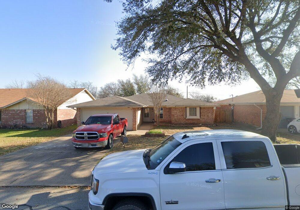 3740 Misty Meadow Dr, Fort Worth, TX 76133 - photo 1