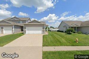 1625 Jenna Dr, Davenport, IA 52804