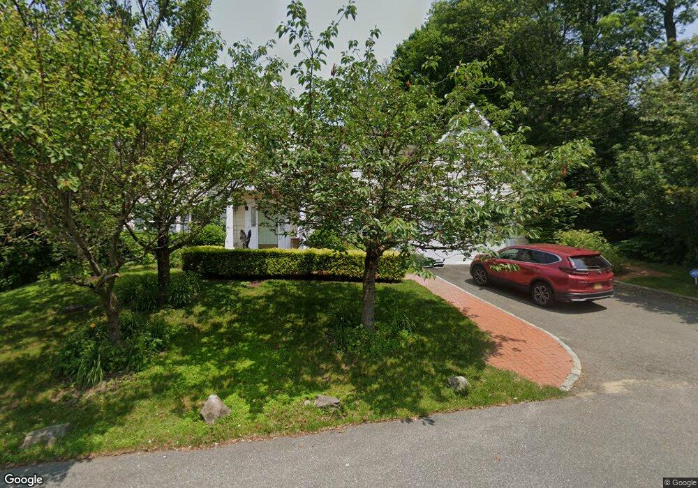 8 Woodmere Ave, Glenwood Landing, NY 11547 - photo 1