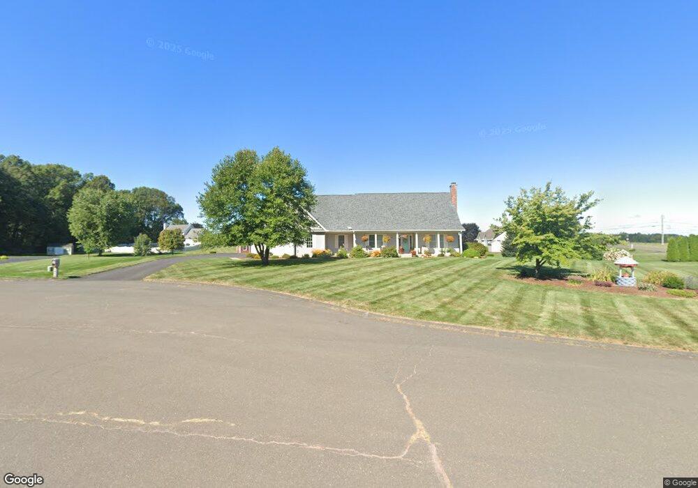 4 Juniper Ct, Broad Brook, CT 06016 - photo 1