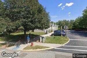 18 Woodcrest Ln, Clinton, NJ 08809