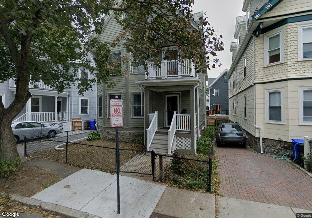 14 Bowker St, Brookline, MA 02445 - photo 1