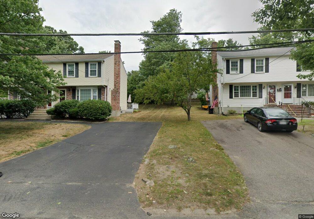 5 Woodland Ct, Milford, MA 01757 - photo 1