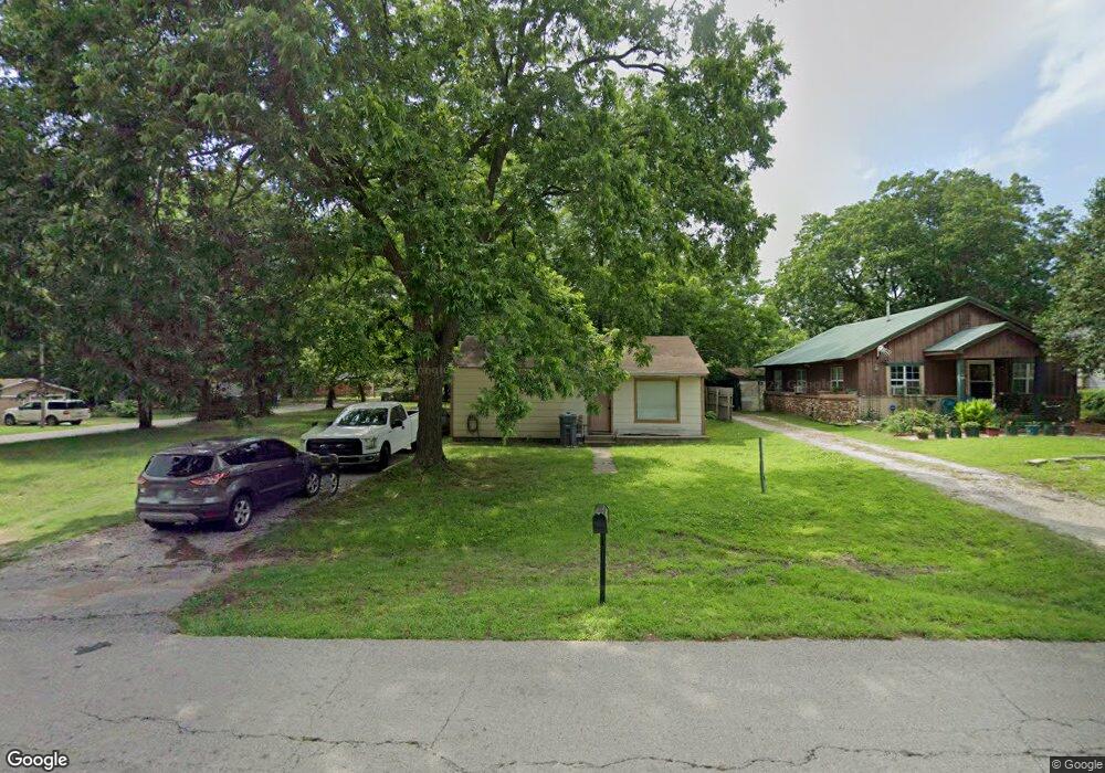 1129 C St SE, Ardmore, OK 73401 - photo 1