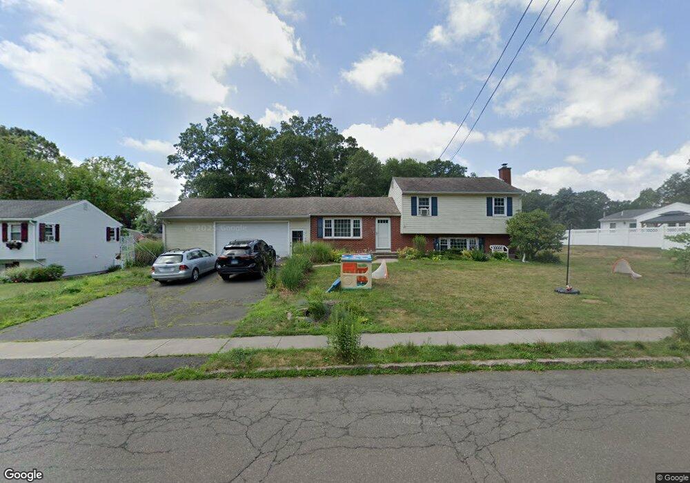 13 Croydon Ct, Wallingford, CT 06492 - photo 1