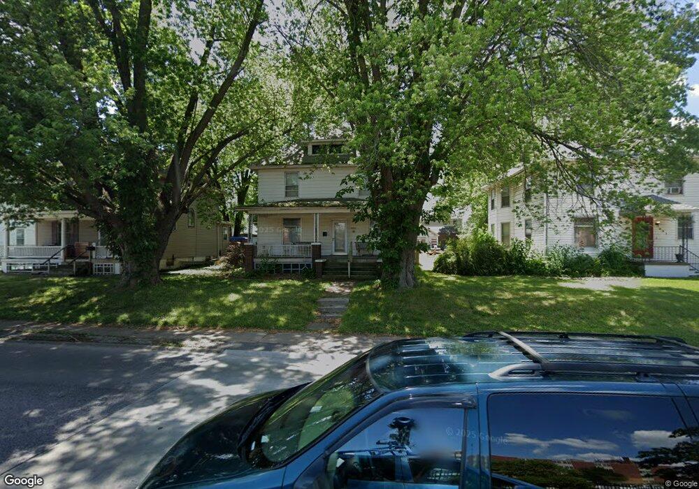 423 W Locust St, Davenport, IA 52803 - photo 1