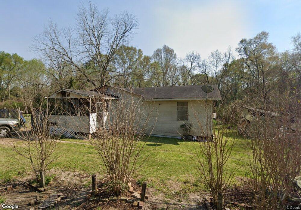 407 Clay St, McComb, MS 39648 - photo 1
