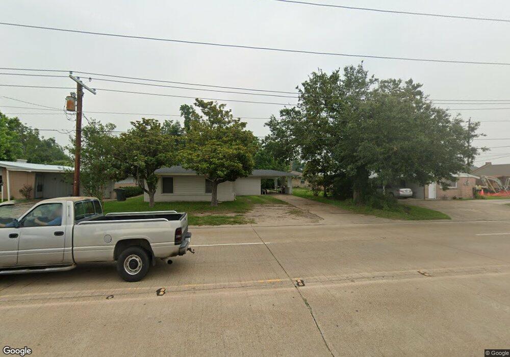 2229 N Lake St, Lake Charles, LA 70601 - photo 1