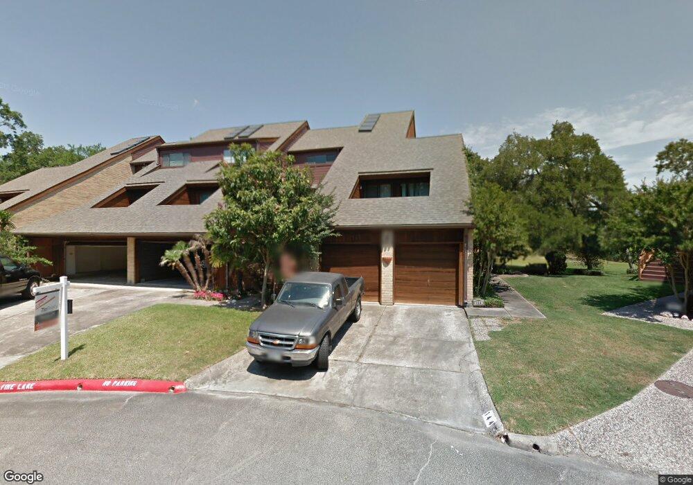 144 Moss Point Dr unit 144, Friendswood, TX 77546 - photo 1