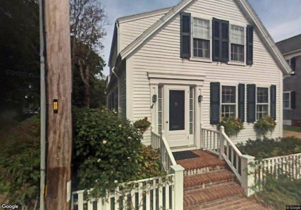 23 Cottage St, Edgartown, MA 02539 - photo 1