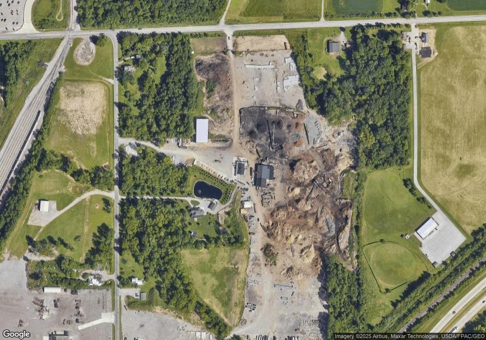 1596 Neubrecht Rd, Lima, OH 45801 - photo 1