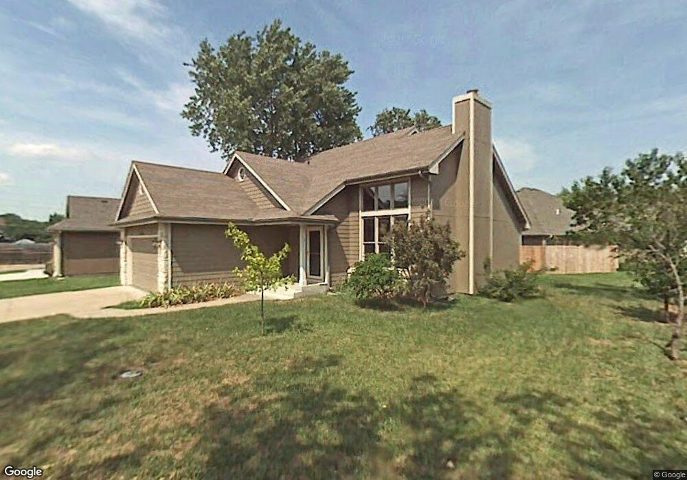 3706 SW Brooklawn Terrace, Topeka, KS 66610 - photo 1