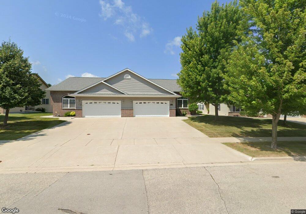 761 Prospect Dr, Kewaskum, WI 53040 - photo 1