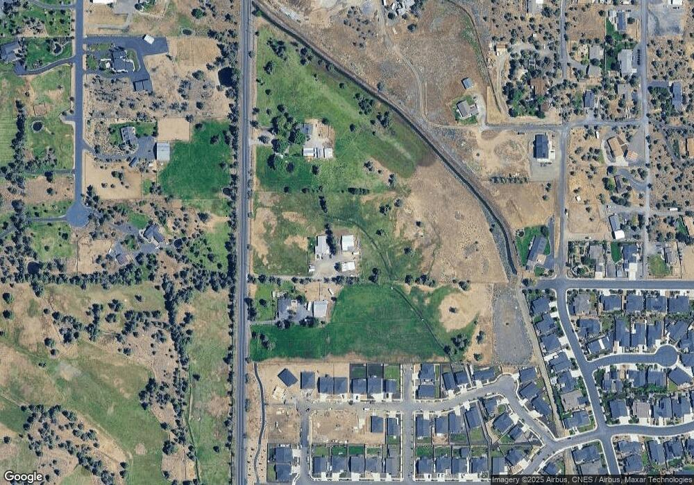 3498 SW Helmholtz Way, Redmond, OR 97756 - photo 1