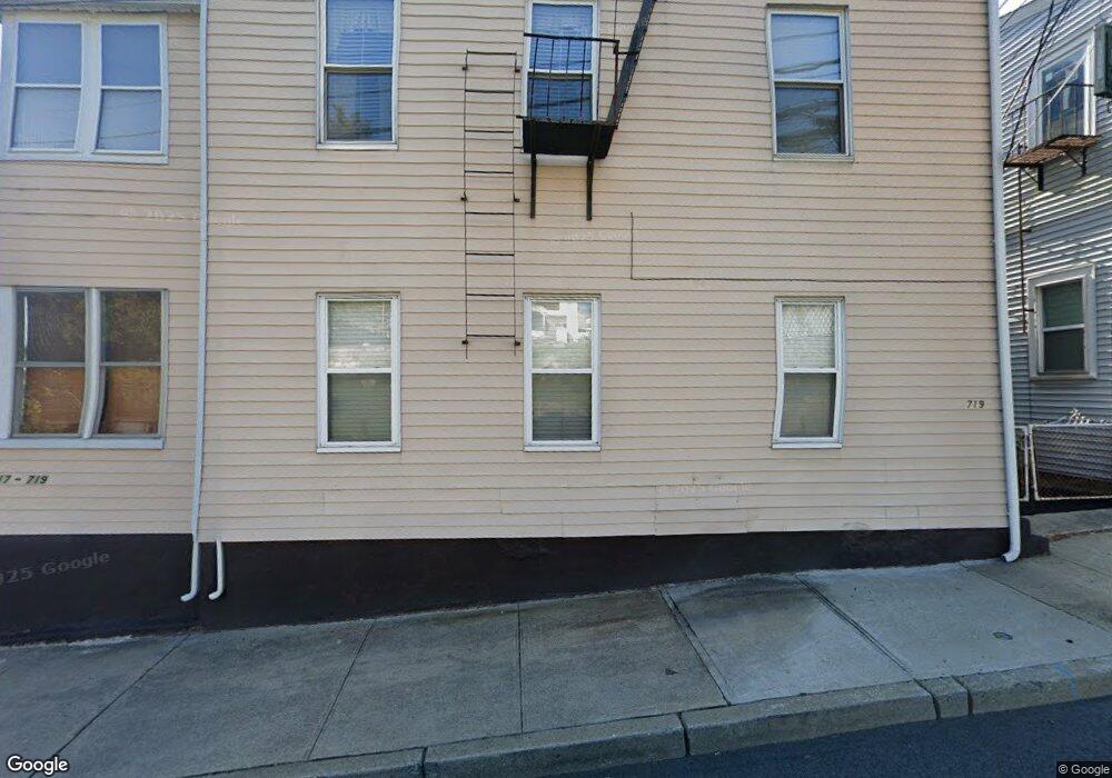 717 Providence St, West Warwick, RI 02893 - photo 1