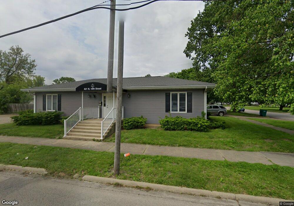 421 N 19th St, Mattoon, IL 61938 - photo 1