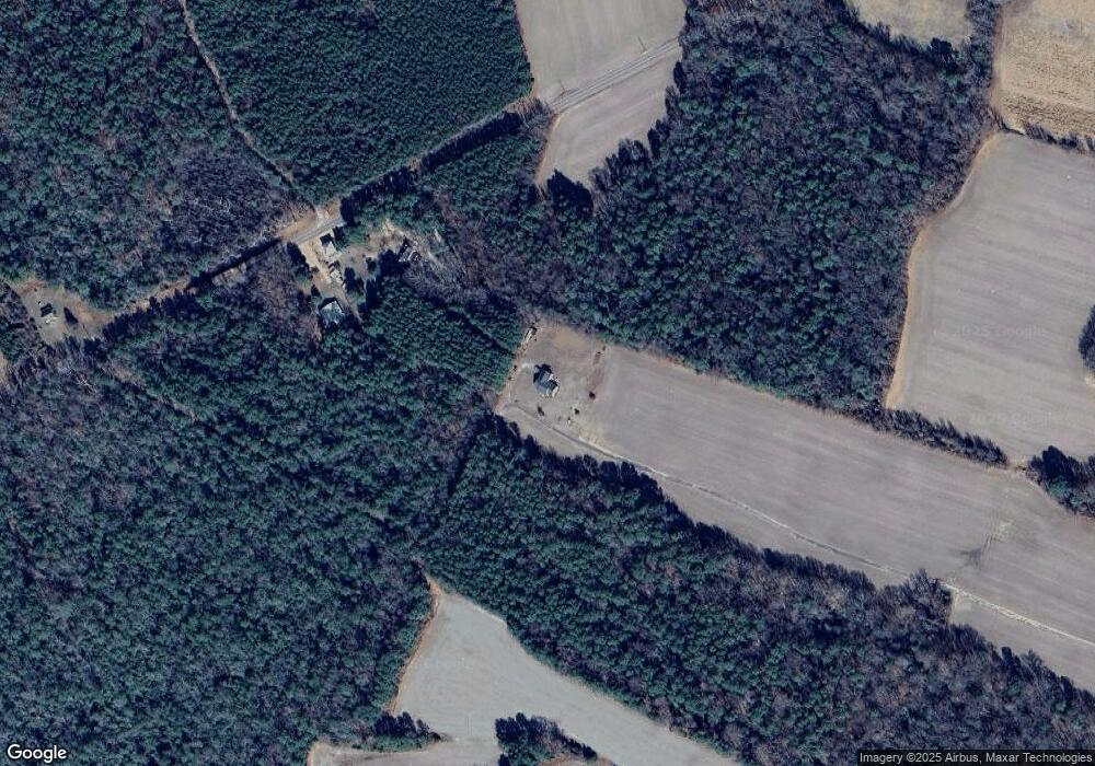 788 Popes Creek Rd, Colonial Beach, VA 22443 - photo 1