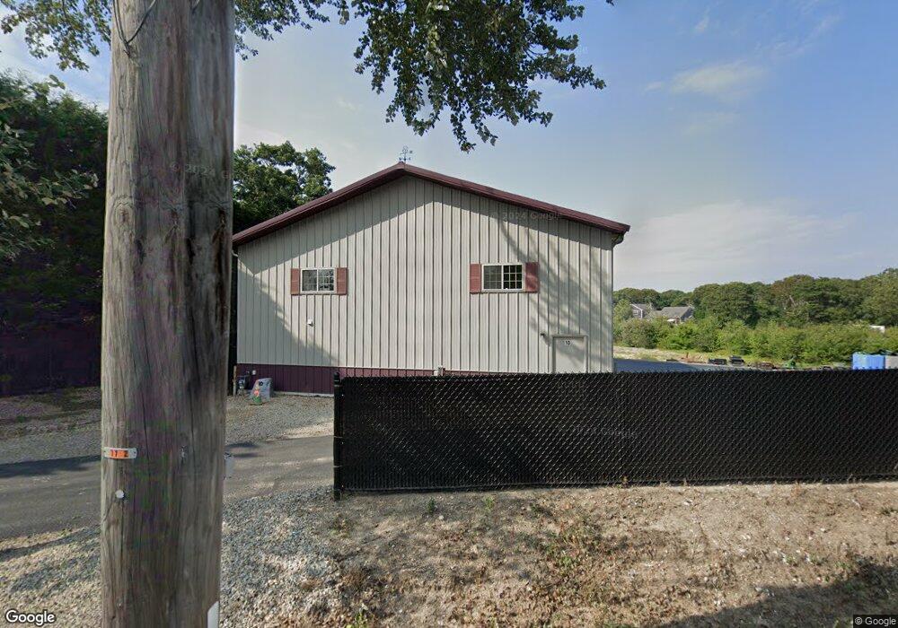 10 Hoyt Rd, Harwich Port, MA 2646 - photo 1