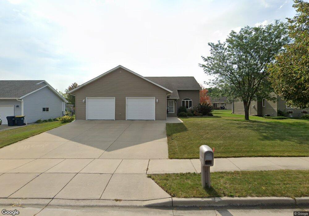 43 Cedar Dr, New Ulm, MN 56073 - photo 1
