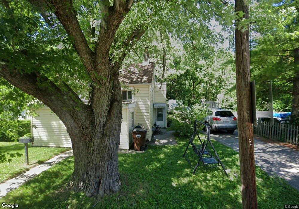 908 Lexington Ave, Xenia, OH 45385 - photo 1