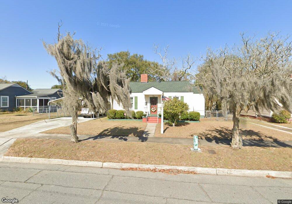 2132 E 42nd St, Savannah, GA 31404 - photo 1