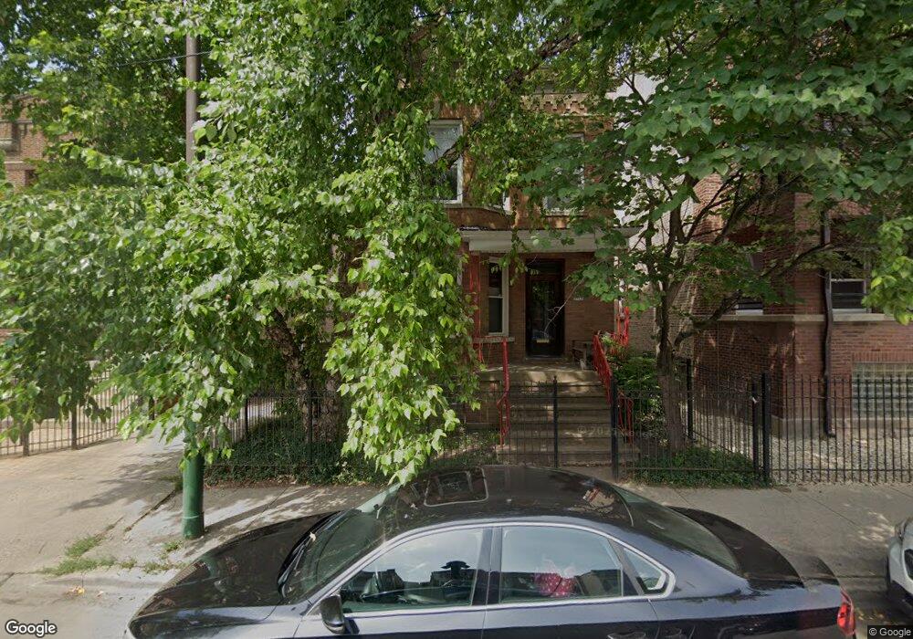 2718 N Kimball Ave, Chicago, IL 60647 - photo 1