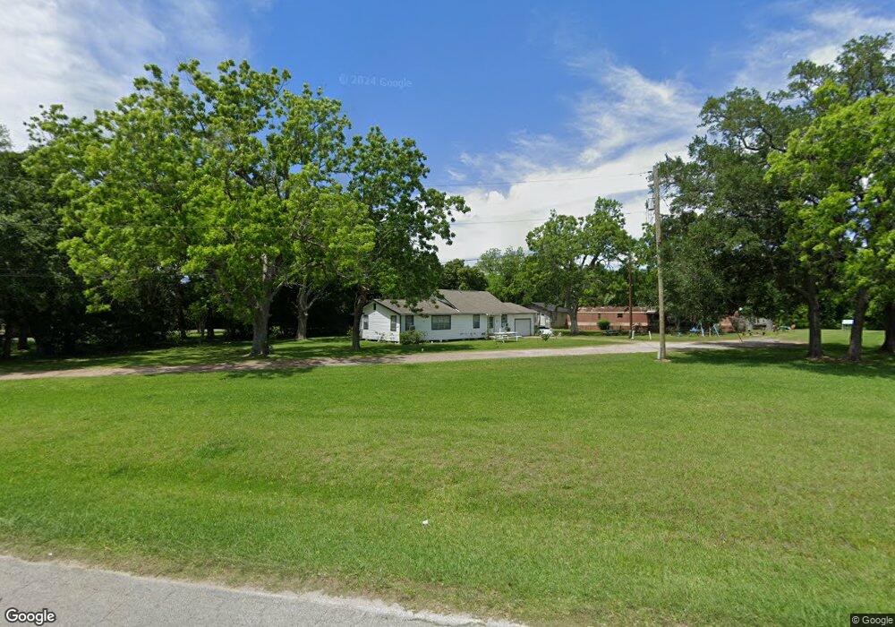 227 Gaines St, Brazoria, TX 77422 - photo 1