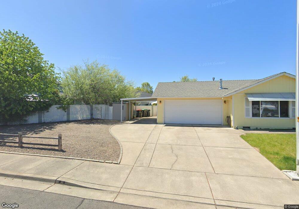 991 Glengrove Ave, Central Point, OR 97502 - photo 1