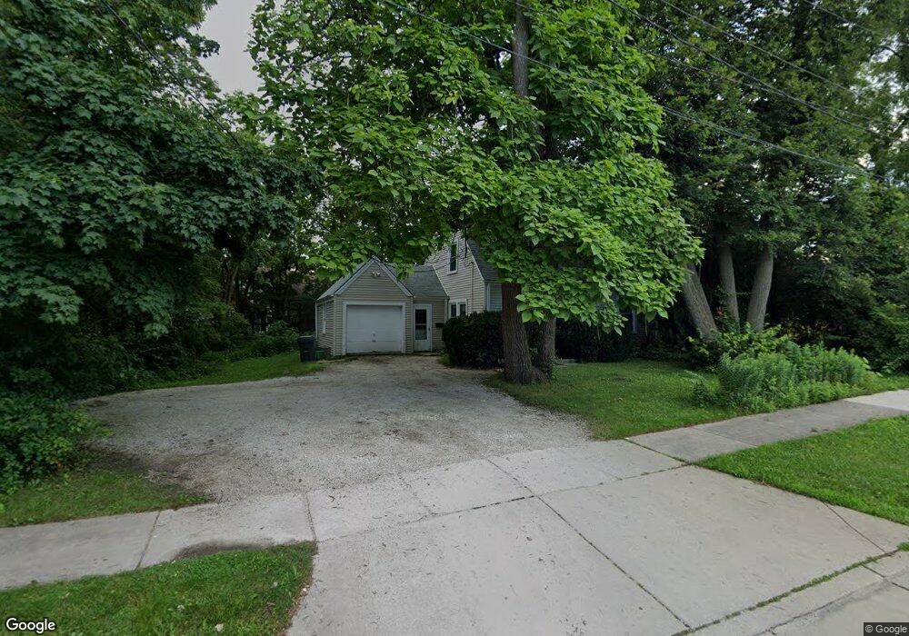 1010 Shermer Rd, Glenview, IL 60025 - photo 1