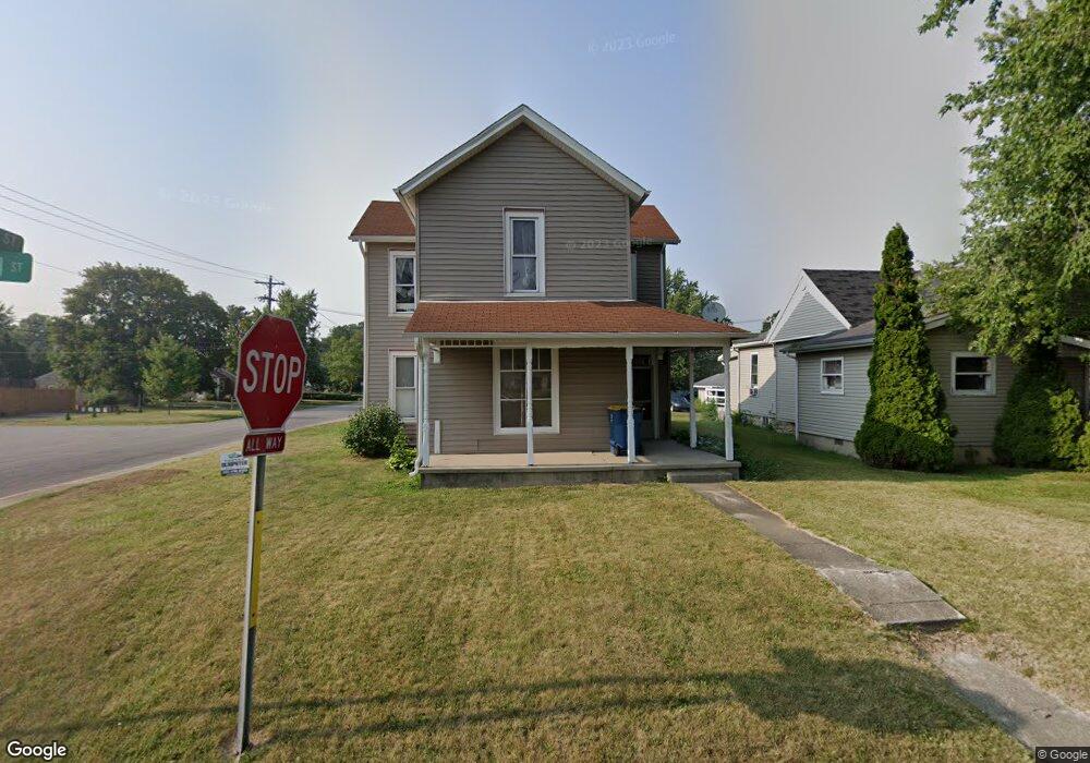 1027 W Wabash St, Bluffton, IN 46714 - photo 1