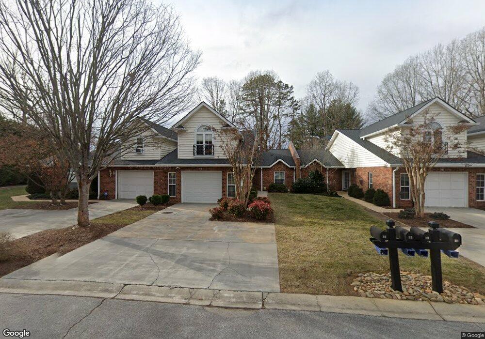 78 Lake Pointe Cir, Hendersonville, NC 28792 - photo 1