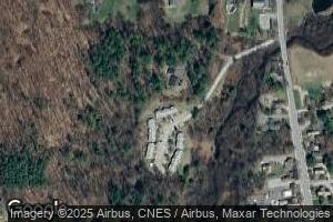 138 Riverside Townhouses Rd, Manchester, VT 05255