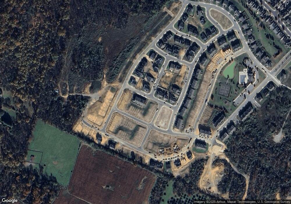 555 Detroit Square, Martinsburg, WV 25403 - photo 1