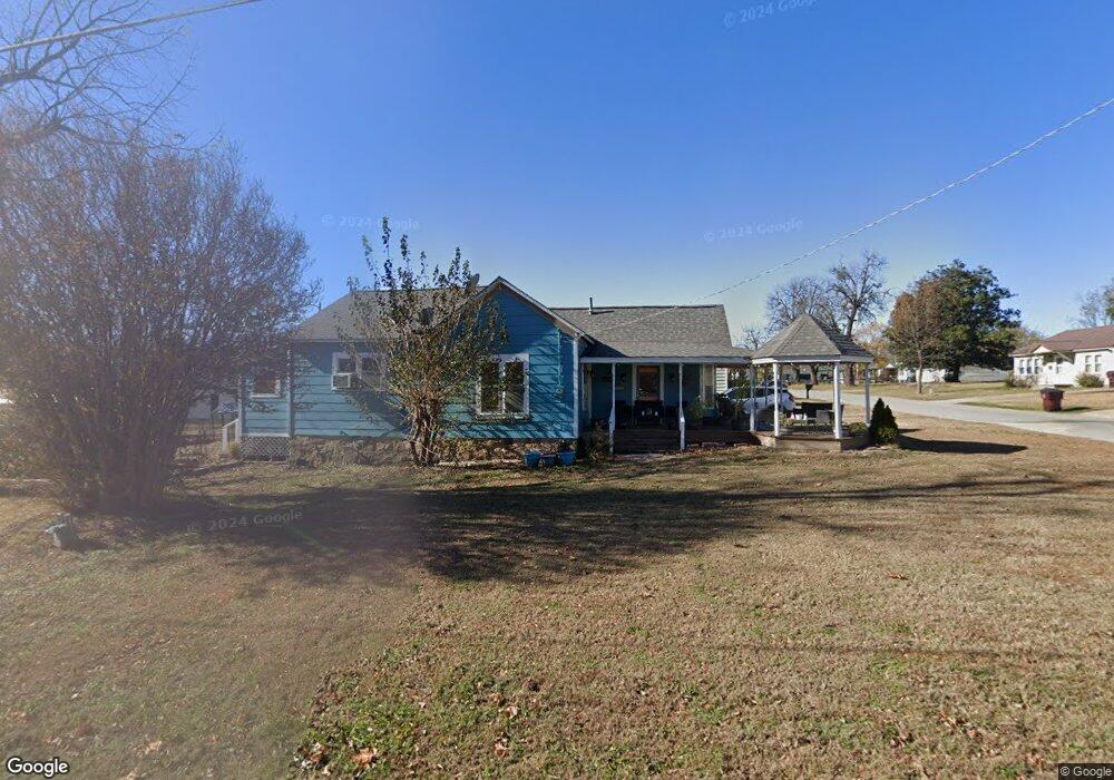 240 E Elm Ave, Eufaula, OK 74432 - photo 1